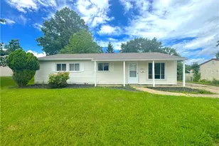 24525 Sherborne Rd, Huber Heights, OH 44146 - Photo 1