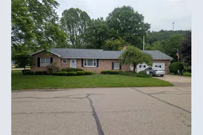 115 Spring Street, Gnadenhutten, OH 44629 - Photo 1