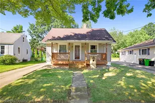 92 Waltz Dr, Barberton, OH 44203 - Photo 1