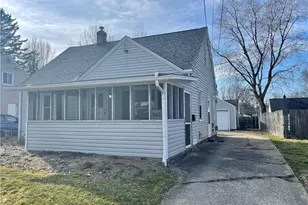862 Chinook Ave, Akron, OH 44305 - Photo 1