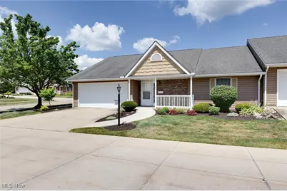 189 Park Place Drive, Wadsworth, OH 44281 - Photo 1