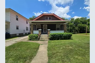 321 Wayne Avenue, Zanesville, OH 43701 - Photo 1