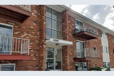 4360 Inner Circle Drive #C14, Brunswick, OH 44212 - Photo 1