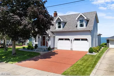 2230 Harborview Boulevard, Lorain, OH 44052 - Photo 1