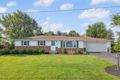 679 W Florida Avenue, Sebring, OH 44672 - Photo 1