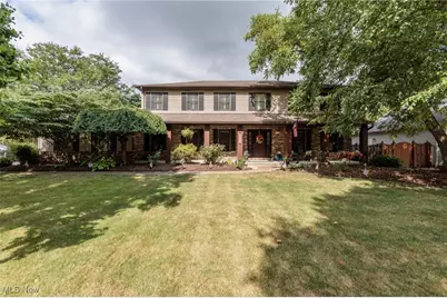 6252 Pebblebrook Lane, North Olmsted, OH 44070 - Photo 1