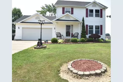 307 Crimson Circle, Campbell, OH 44405 - Photo 1