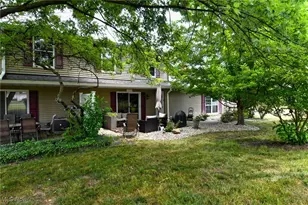 4914 Independence Cir, Stow, OH 44224 - Photo 1