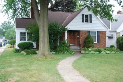 15713 Munn Road, Loveland, OH 44111 - Photo 1