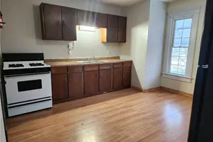 1328 Logan Ave NW, Canton, OH 44703 - Photo 1