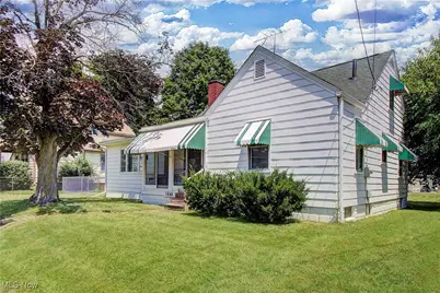 1648 Frederick Avenue SW, Canton, OH 44706 - Photo 1