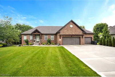 5461 Brook Run Avenue NE, Louisville, OH 44641 - Photo 1
