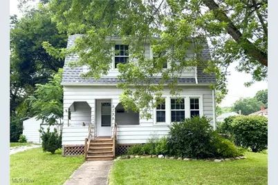 2796 Fairview Place, Cuyahoga Falls, OH 44221 - Photo 1