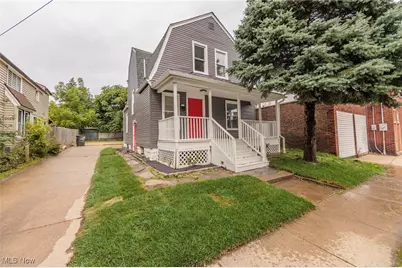 1558 Winchester Avenue, Oakwood, OH 44107 - Photo 1