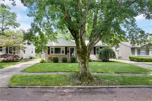 1086 Terrell Dr, Akron, OH 44313 - Photo 1