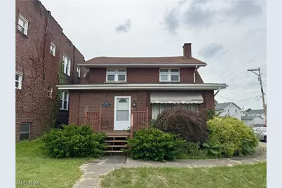 2417 Cleveland Avenue NW, Canton, OH 44709 - Photo 1