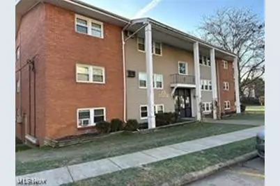 620 Lakeside Drive #5, Cambridge, OH 43725 - Photo 1