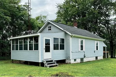 1729 Gambrinus Avenue SW, Canton, OH 44706 - Photo 1