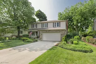 23700 Fairmount Blvd, Huber Heights, OH 44122 - Photo 1