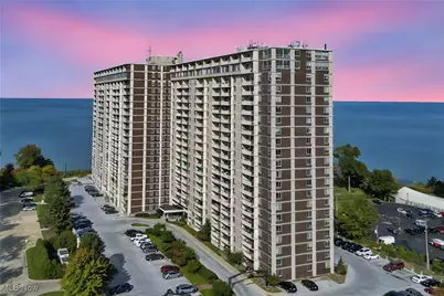 12900 Lake Avenue #828, Oakwood, OH 44107 - Photo 1