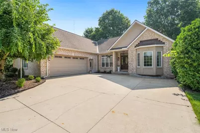 7661 Quail Hollow Drive, Green Hills, OH 44131 - Photo 1