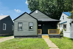 241 Florence Ave, Zanesville, OH 43701 - Photo 1