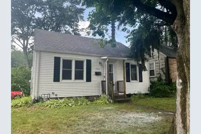 704 Washington Street, Wooster, OH 44691 - Photo 1