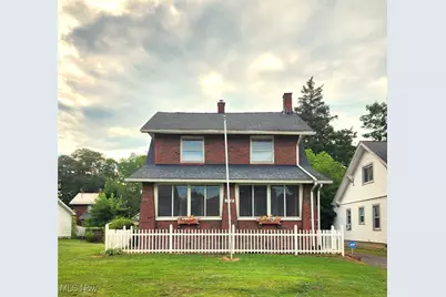 136 Rosemont Avenue, Austintown, OH 44515 - Photo 1
