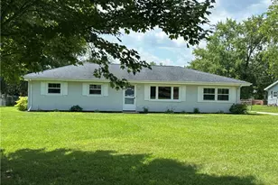 927 Gaynelle Ave, Streetsboro, OH 44241 - Photo 1