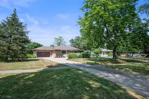 11580 Lake Ave, Loveland, OH 44102 - Photo 1