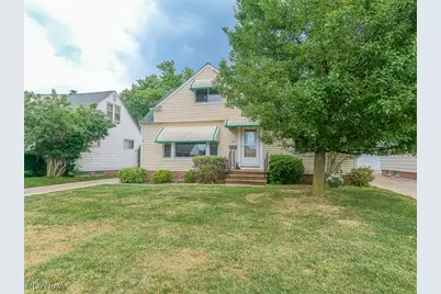 797 Glenhurst Road, Willowick, OH 44095 - Photo 1