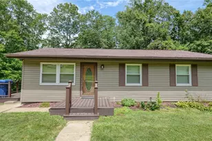 3126 Harding Ln, Cambridge, OH 43725 - Photo 1