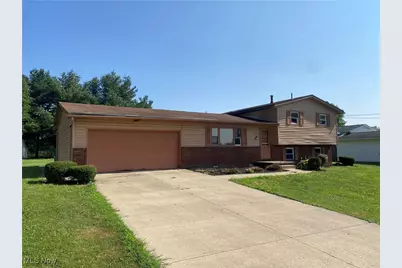 3359 Nimishillen Church Road NE, Hartville, OH 44632 - Photo 1