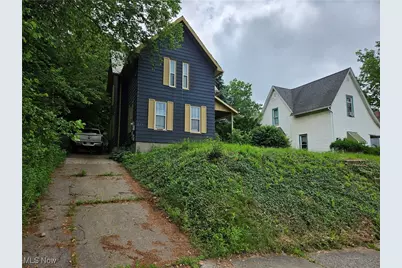 275 High Street, Wadsworth, OH 44281 - Photo 1