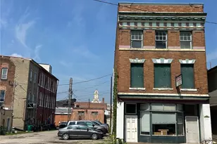 17 N 7th St, Zanesville, OH 43701 - Photo 1