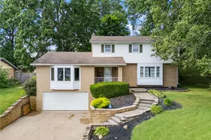 915 49th St NW, Canton, OH 44709 - Photo 1