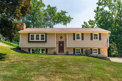 7250 Thatcher Avenue NW, North Canton, OH 44720 - Photo 1