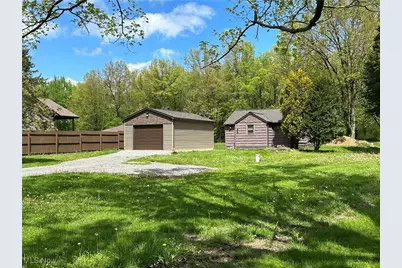 4129 Kincaid East Road NW, Warren, OH 44481 - Photo 1