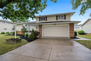 5632 Pinnacle Park Dr, Green Hills, OH 44131 - Photo 1