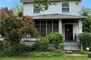 12201 Holborn Ave, Loveland, OH 44105 - Photo 1