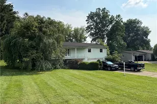 2530 Douglas Dr, Zanesville, OH 43701 - Photo 1