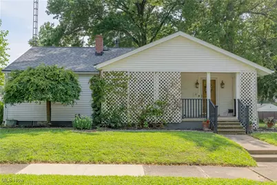 37 4th Street NE, Navarre, OH 44662 - Photo 1