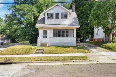 889 Fess Avenue, Akron, OH 44307 - Photo 1
