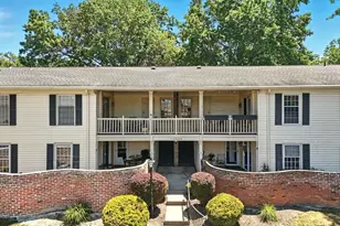 25 Berkshire Ct, Akron, OH 44313 - Photo 1