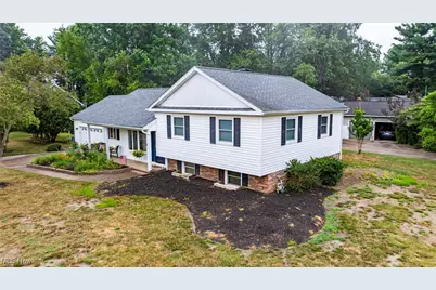 4292 W Bend Drive, Willoughby, OH 44094 - Photo 1