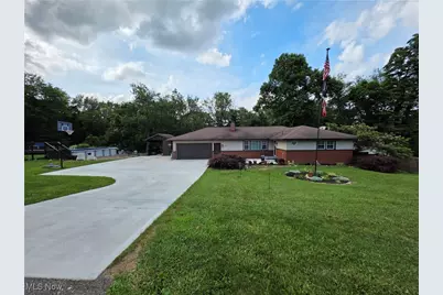 223 46th Street SW, Canton, OH 44706 - Photo 1