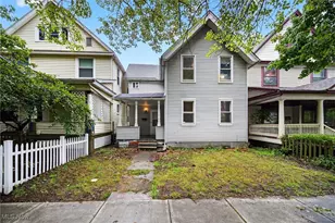 1852 W 47th St, Loveland, OH 44102 - Photo 1