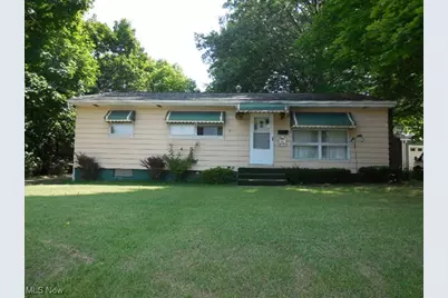 2821 Bailey Road, Cuyahoga Falls, OH 44221 - Photo 1