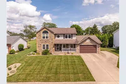 1640 View Pointe Avenue, Louisville, OH 44641 - Photo 1