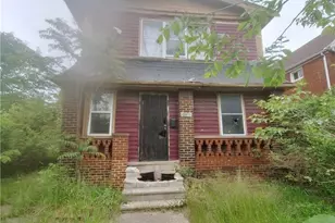 11103 Notre Dame Ave, Loveland, OH 44104 - Photo 1